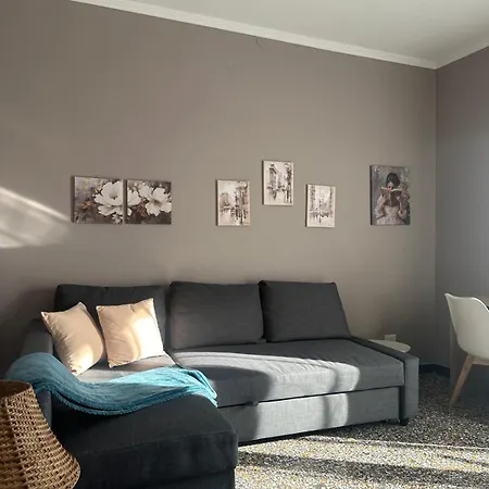 Casa Della Nonna Gilda بيت للعطل *